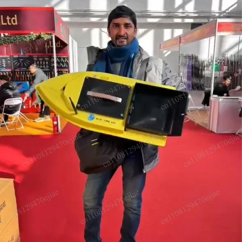 S90 12V RC GPS Bait Boat - 600 - Rc Boat Brushless Motor recensione e prezzo